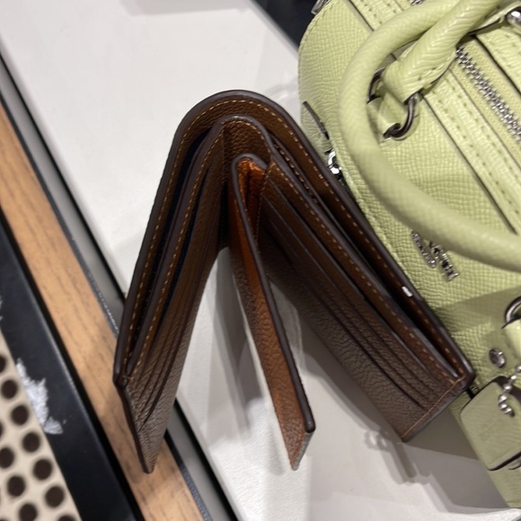 Coach 3 In 1 Wallet Leatherware
Dark Saddle/Canyon - Picture 15 of 16